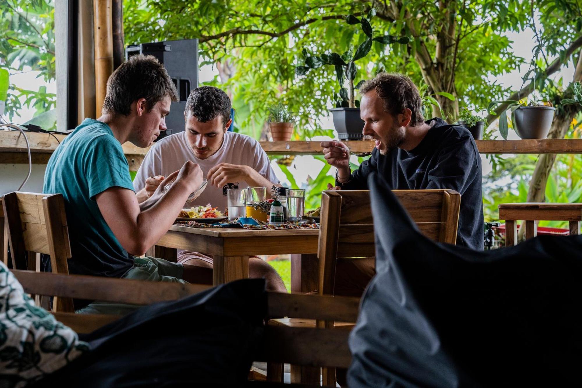 Tukawa Hostel ฟิลานเดีย ภายนอก รูปภาพ