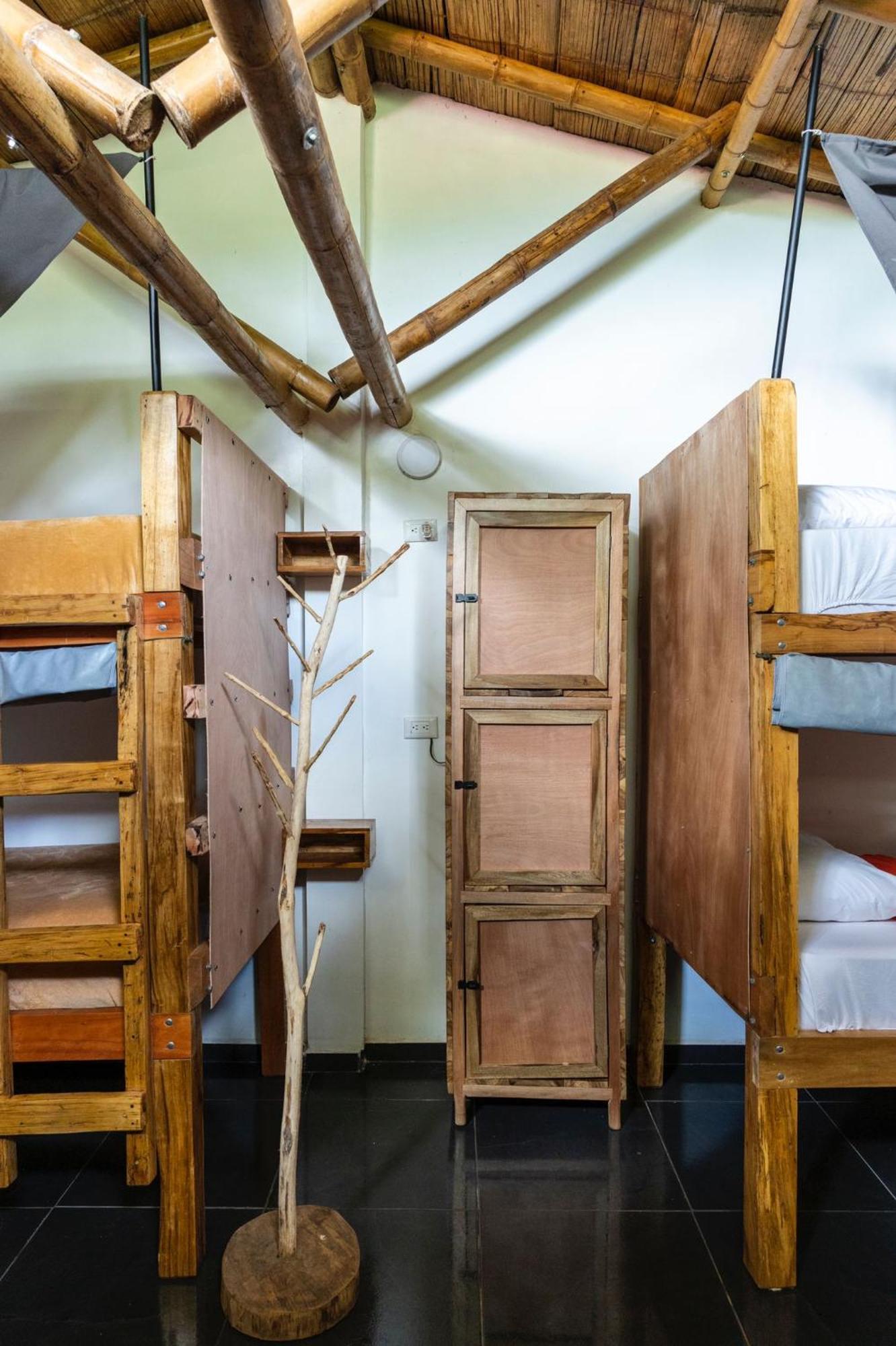 Tukawa Hostel ฟิลานเดีย ภายนอก รูปภาพ